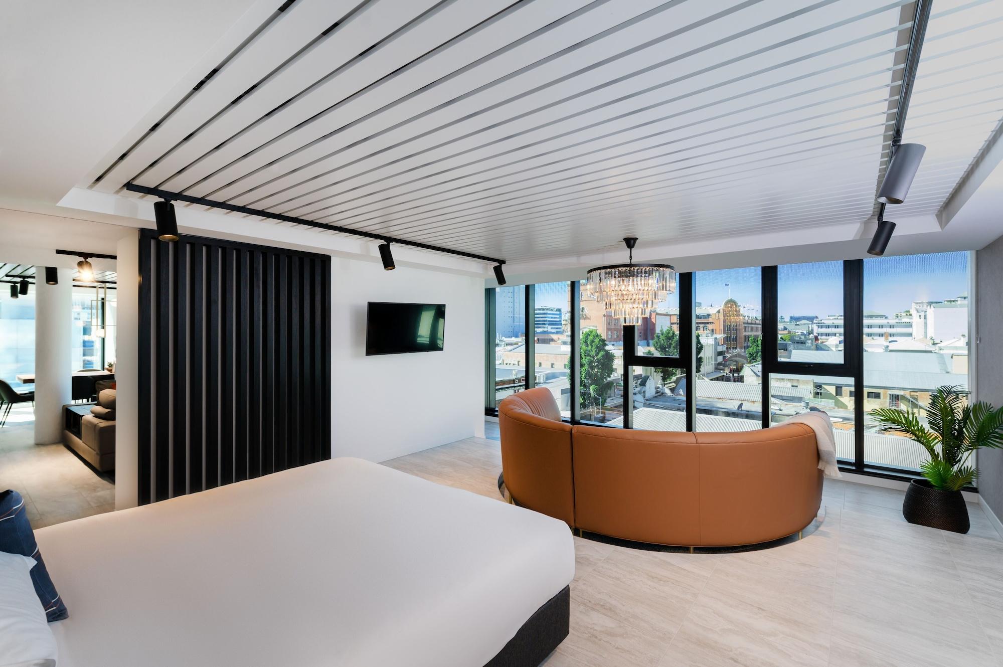 Fv By Peppers Aparthotel Brisbane Eksteriør bilde The Sky Lounge at the 10th floor of the building