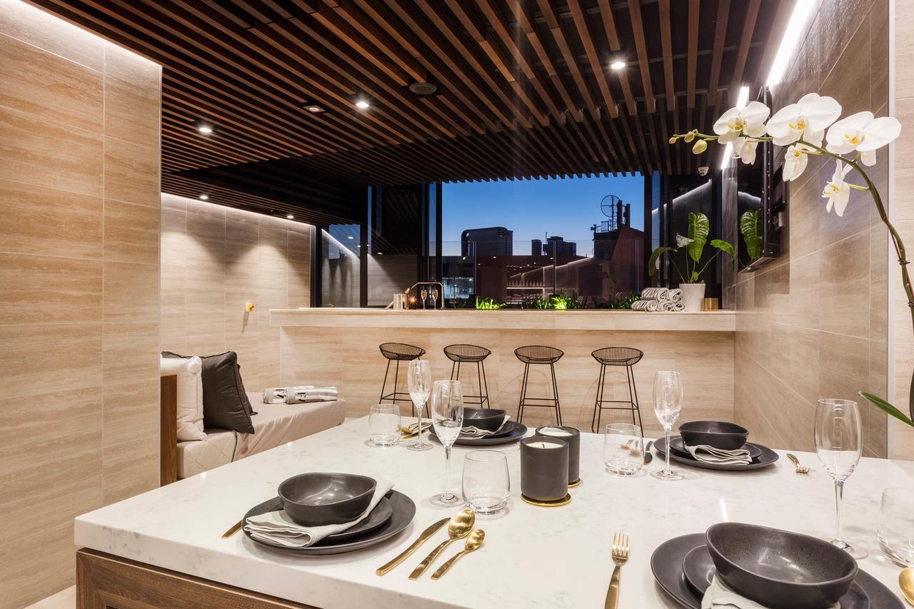 Fv By Peppers Aparthotel Brisbane Eksteriør bilde The kitchen at the 2014 MasterChef Australia studio