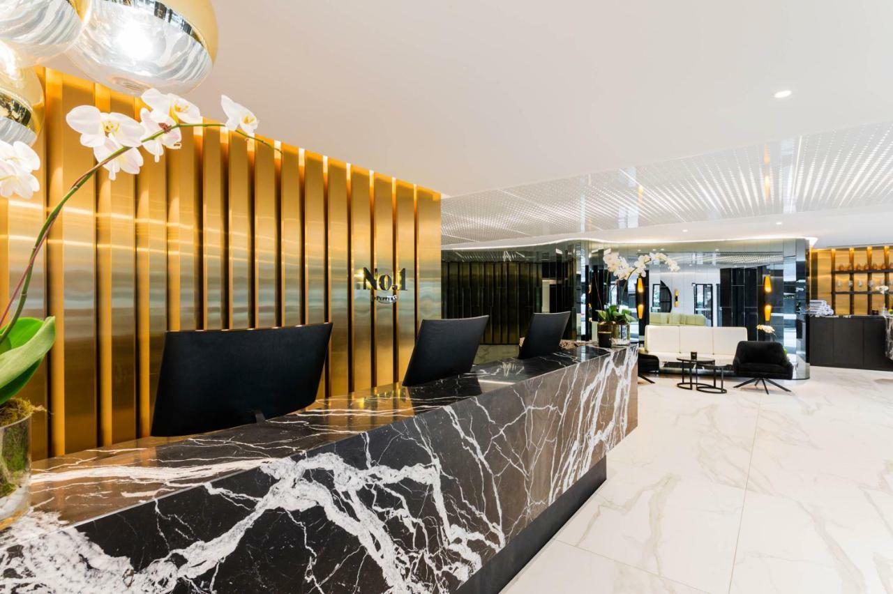 Fv By Peppers Aparthotel Brisbane Eksteriør bilde The lobby of the hotel
